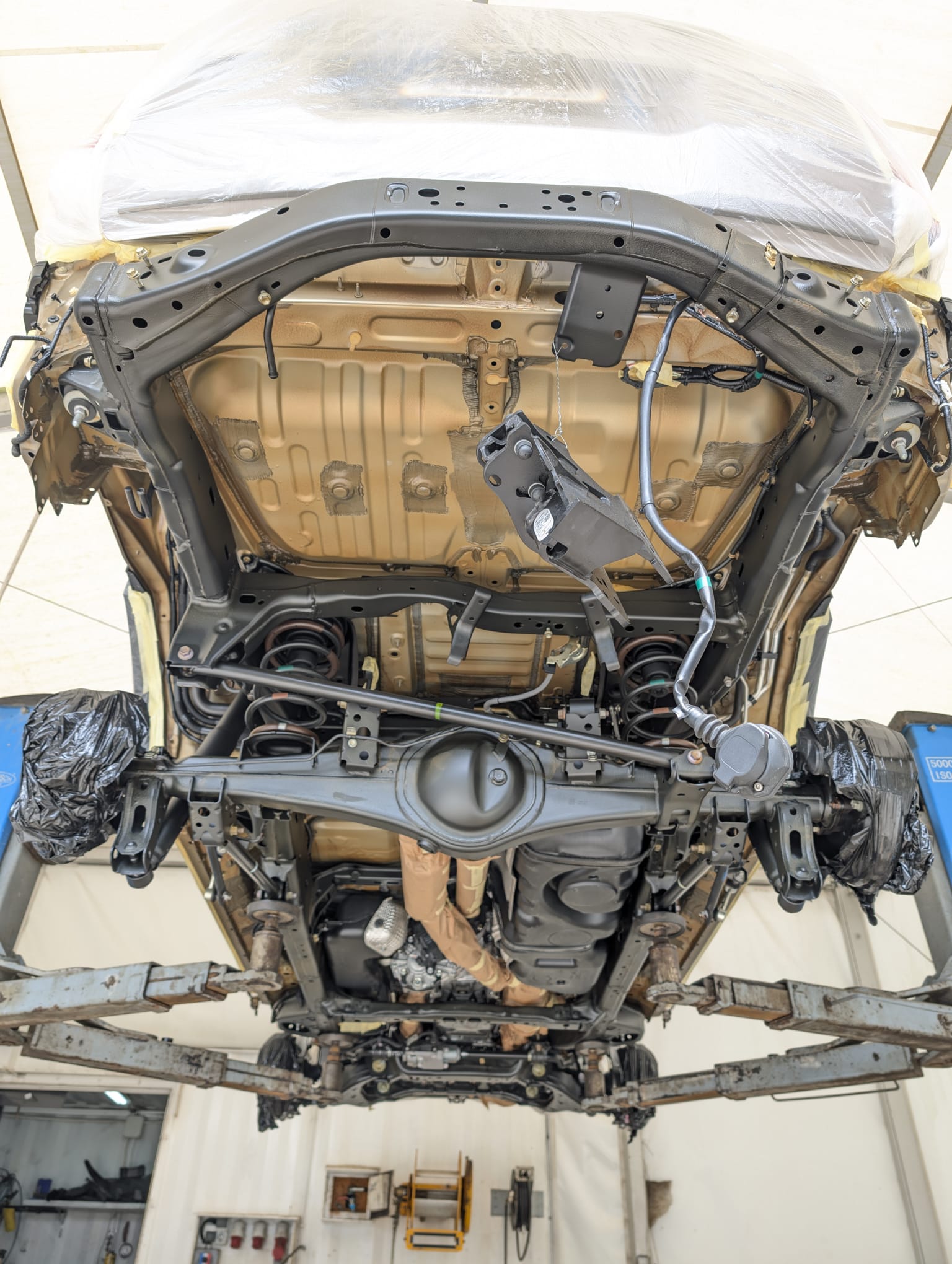 Konserwacja podwozia konserwacja podwozia nowego samochodu podwozie lexus rx350 w firmie jkmotors — realizacja JK Motors nr 3